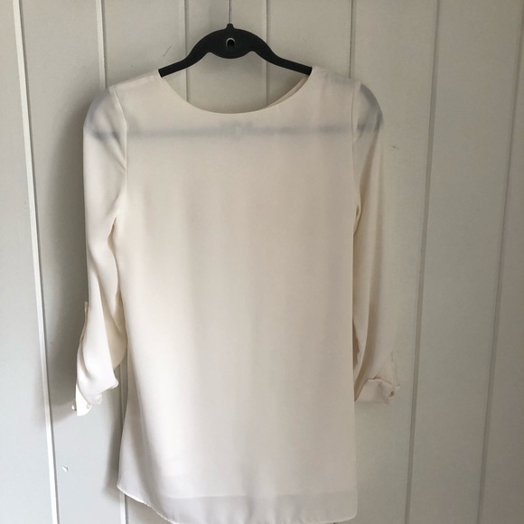 White Blouse from the limited - Picture 3 of 3